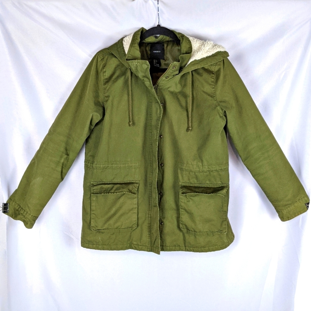 Forever 21 Army Green Jacket w/ Faux Fur Hood sz L